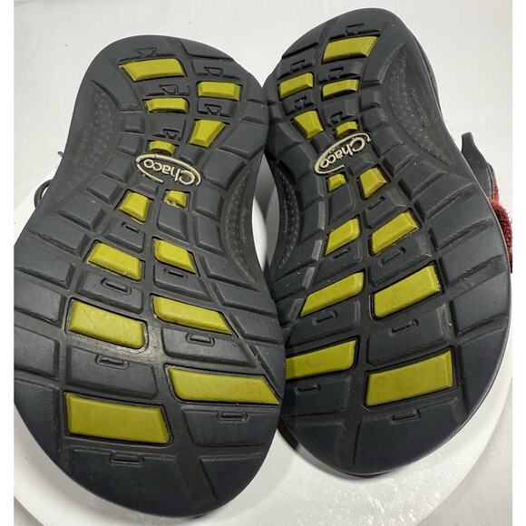 Chaco Kids Sandals Size 9 Red Orange Straps Outdoor Hiking Water Shoes EUC - Picture 13 of 16